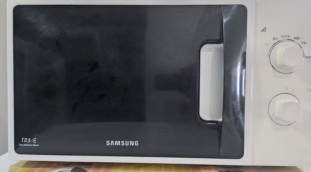 Микроволновка Samsung