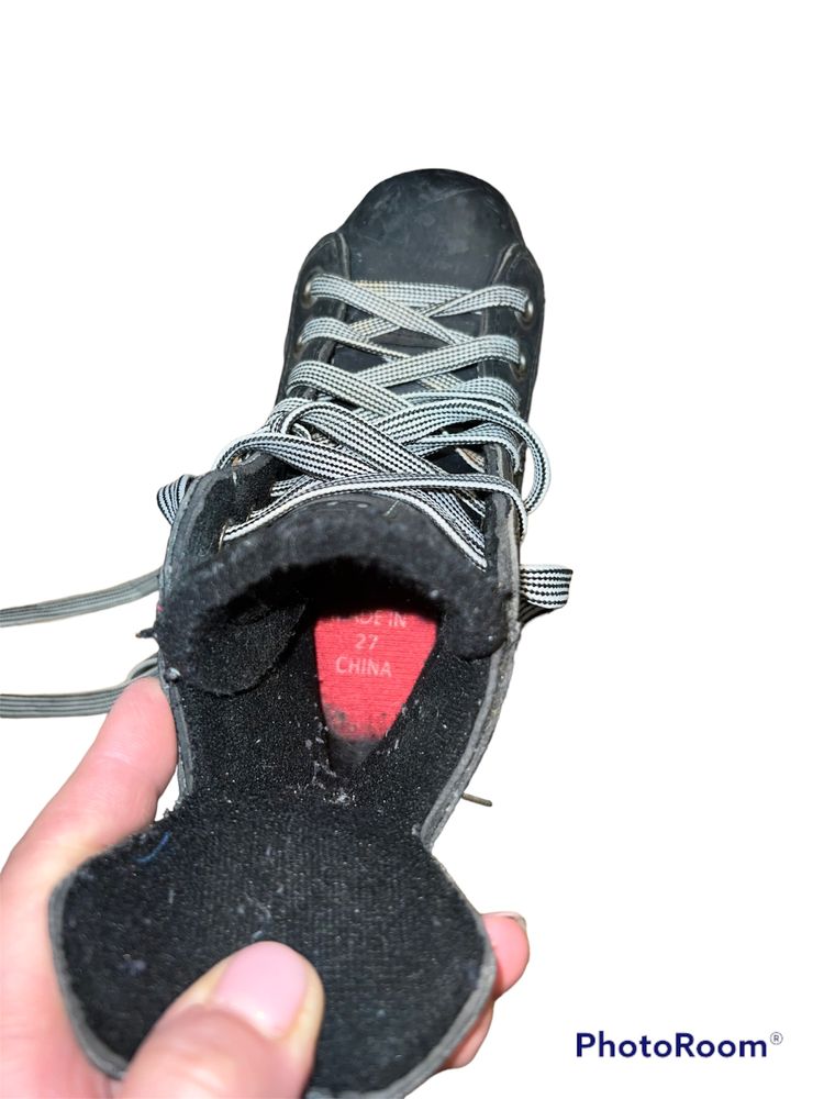 Продам коньки хоккейные ССМ, 27 размер