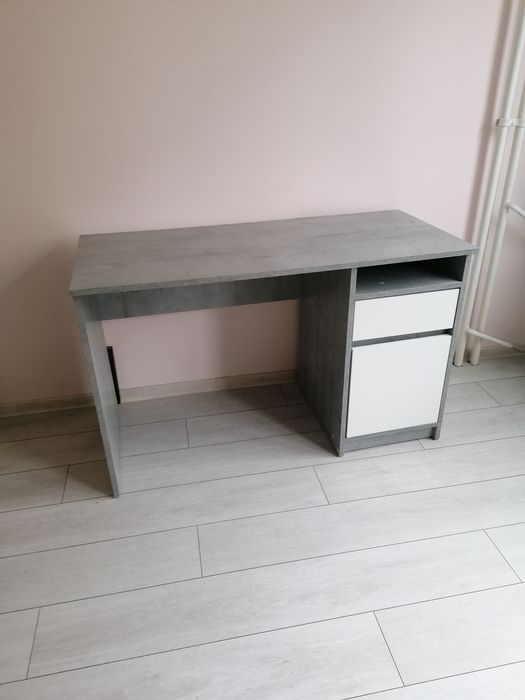 Детско бюро от Юск