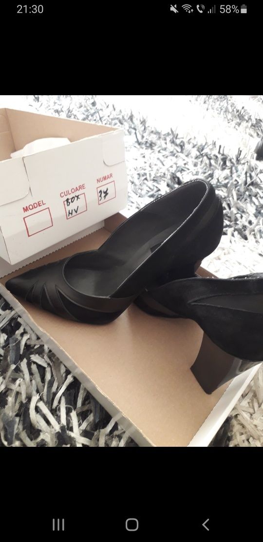 Pantofi stiletto negri de piele naturală,marca PantofiPlus