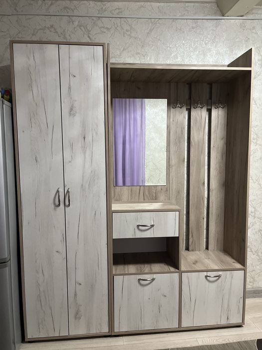 Продам шкаф состояние новое