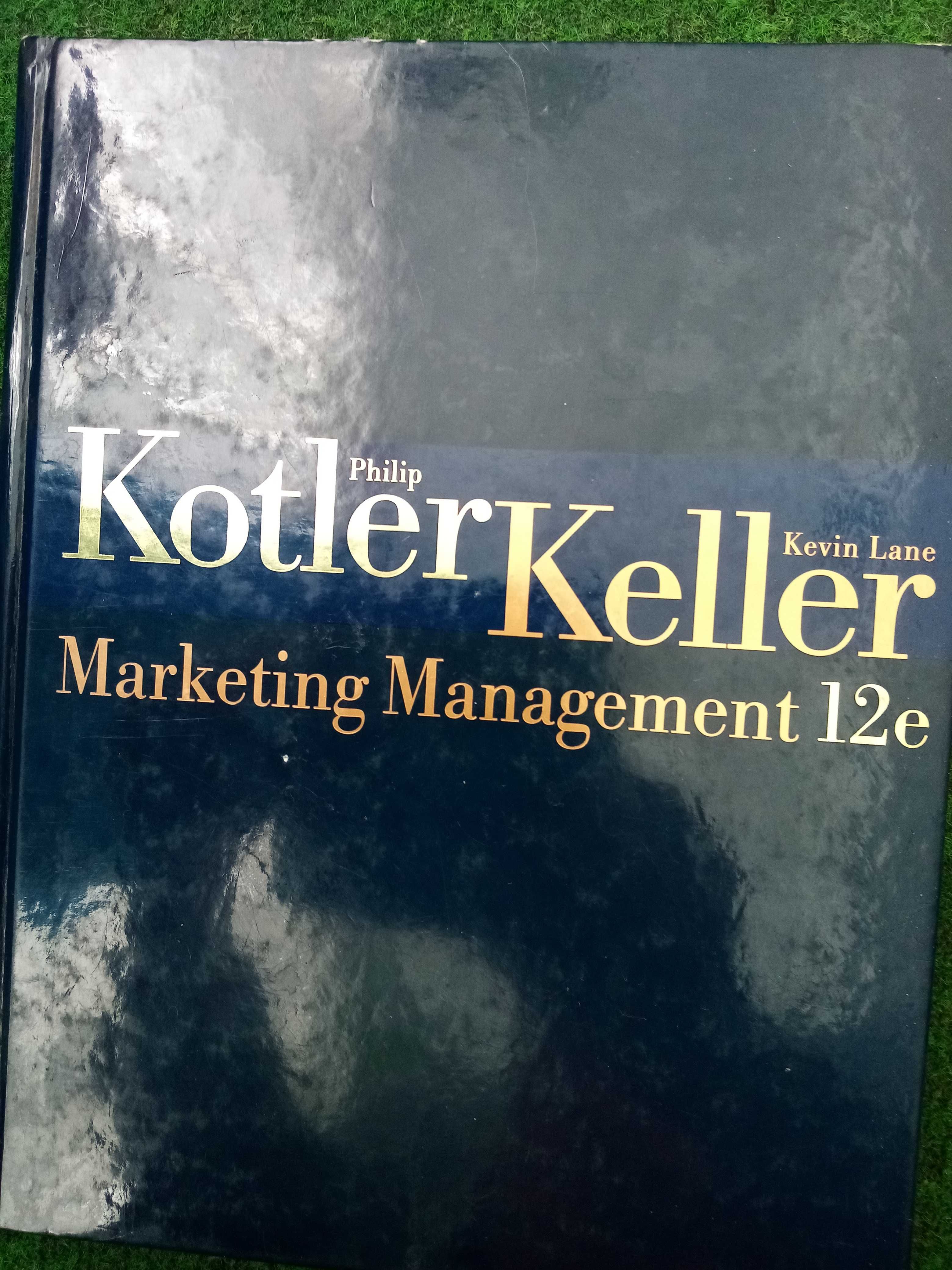 Vand o carte in engleza: Marketing Management, 12 edition, Kotler K.