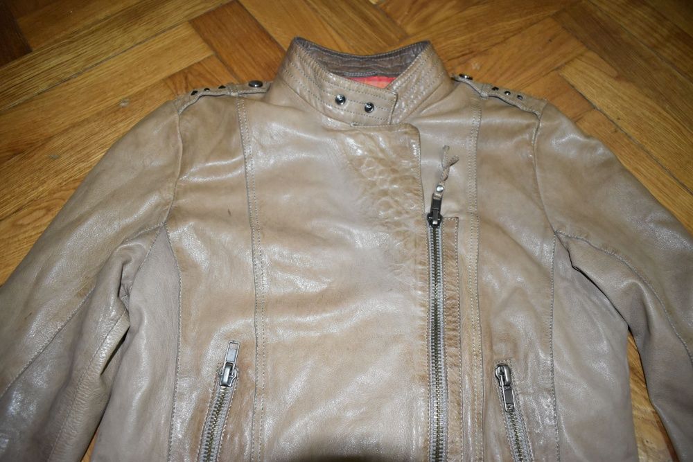 Geaca dama din piele cu tinte