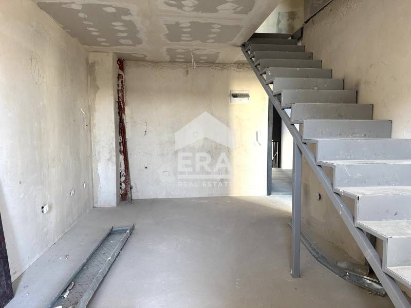 Продава се Многостаен апартамент в Варна, Победа - 114 кв.м за 1799 €/кв.м - Снимка #6