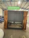 Container cu lambriu lemn perfect pentru biroul firmei dvs