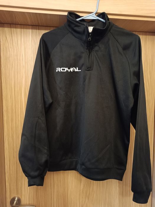 Спортен екип на Роял