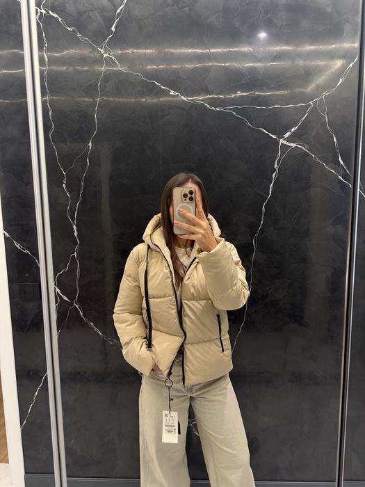 Ново бежово зимно  яке