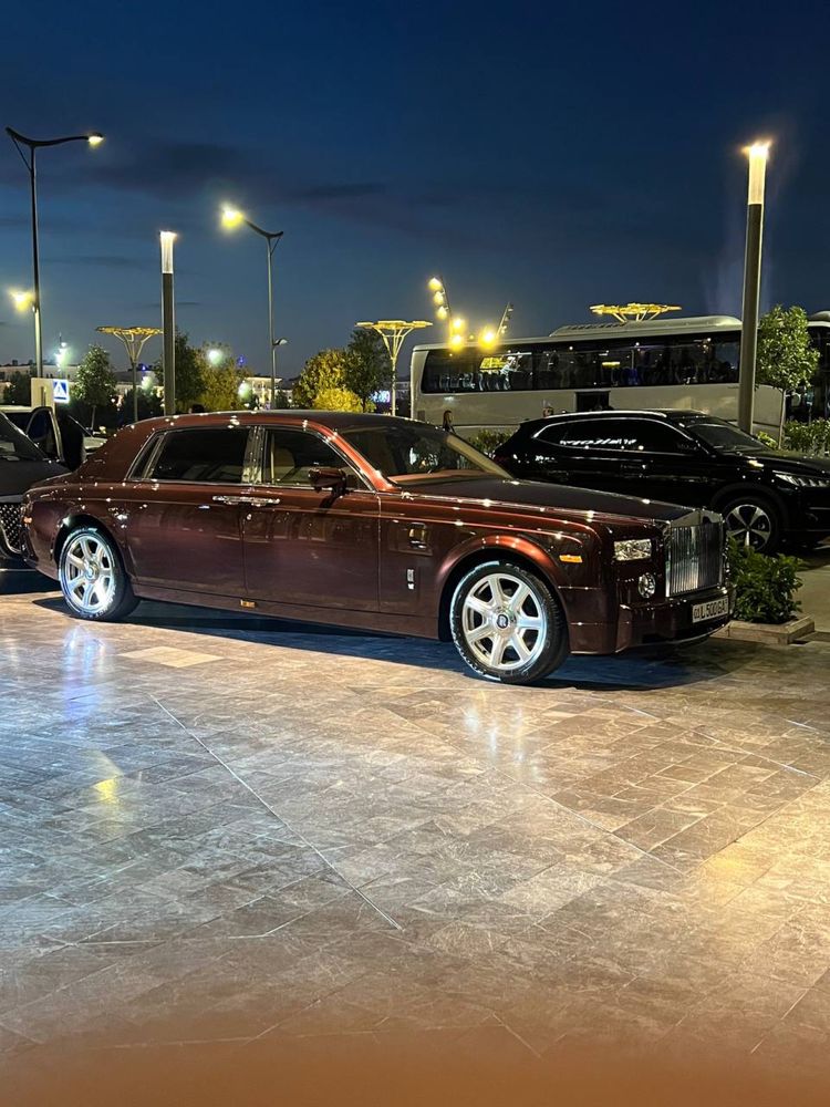 Rolls royce phantom кортеж