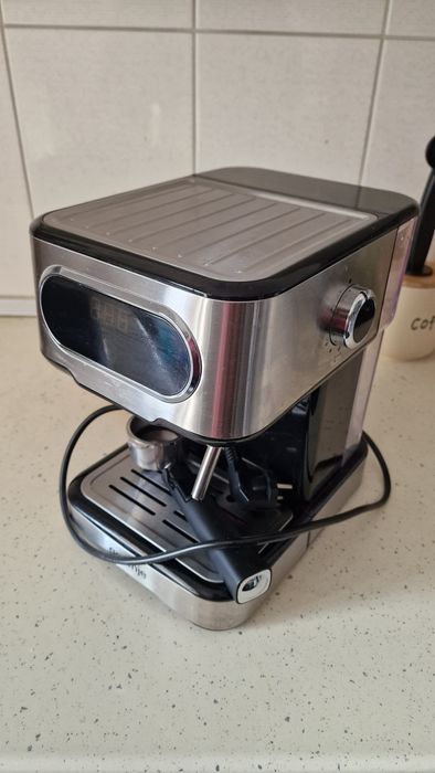 Expresor cafea Gorenje, 1100W, 15bar, Sistem Cappuccino