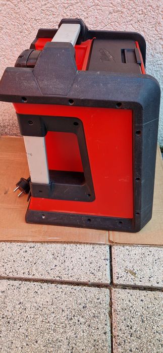 Milwaukee radio de santier pe acumulatori