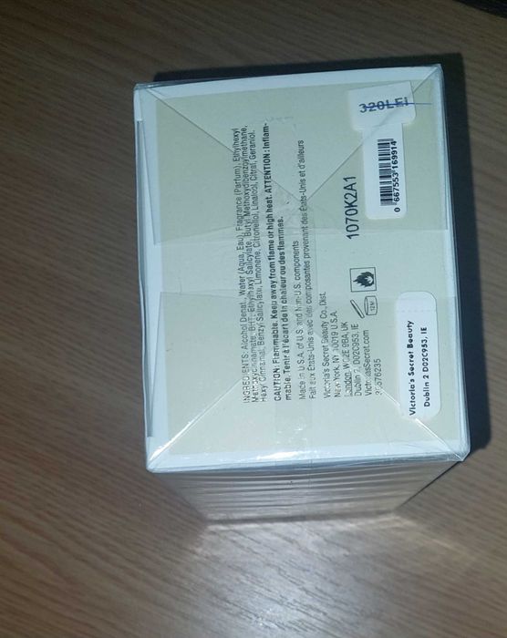 Apa de parfum Angel Gold Victoria Secret