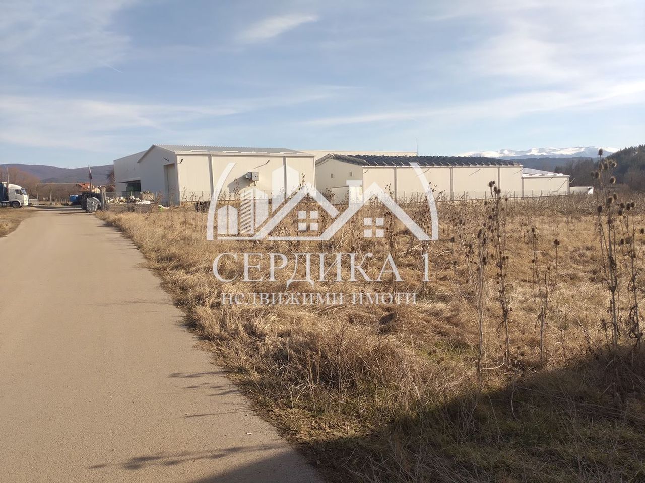 Продава се Парцел в с. Долна Диканя, Област Перник - 4799 кв.м за 47 €/кв.м - Снимка #1