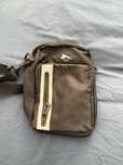 Geanta  crossbody Tenth
