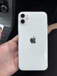 Vând Iphone 11