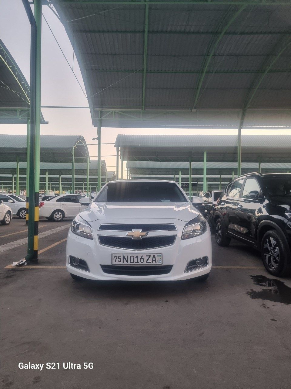 Malibu срочни сотилади
