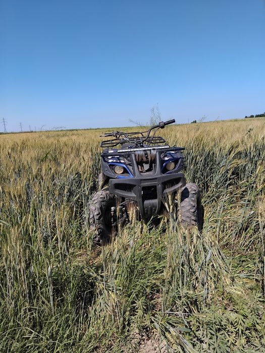 vând atv 200 cc negociabil