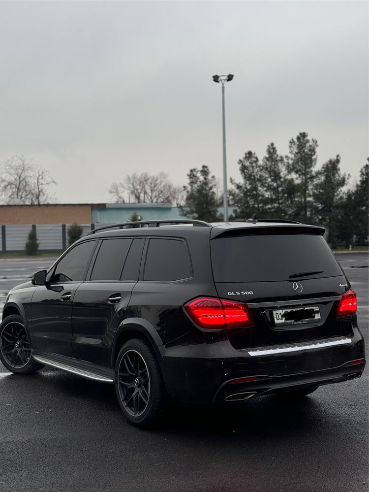 Mercedes-Benz GLS 500 AMG !