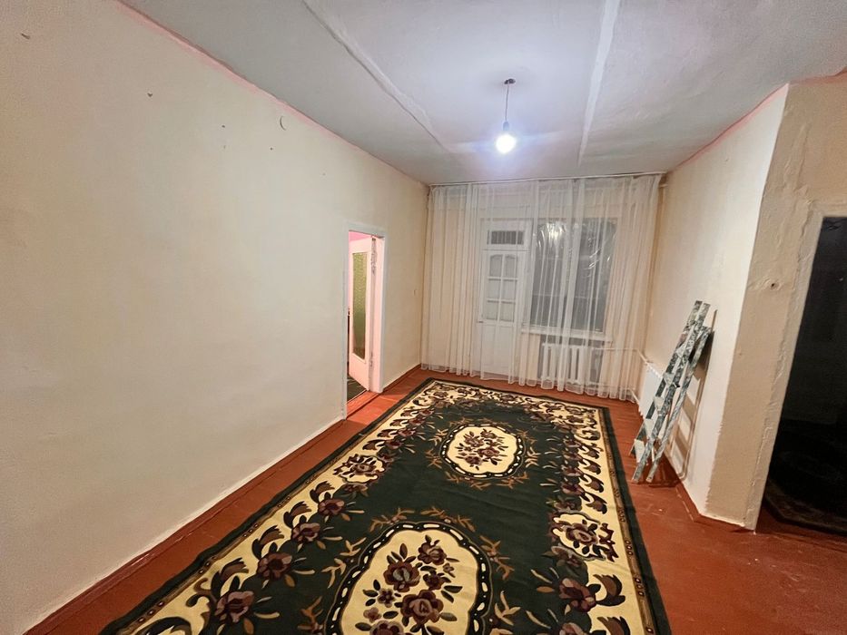 Сдам 2 комнатную квартиру на долгий срок