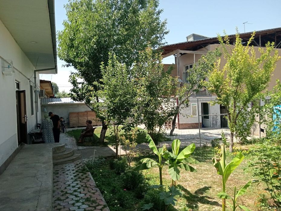 Abdurahmonovda hovli sotladi