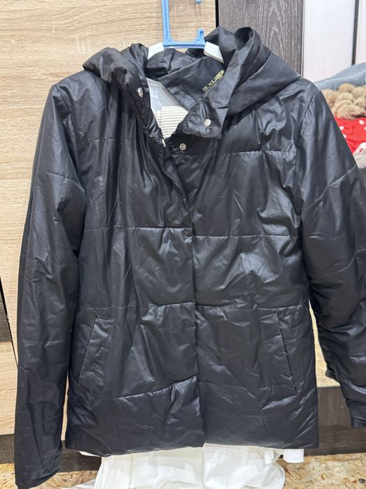 Продам куртку продам куртку осень весна