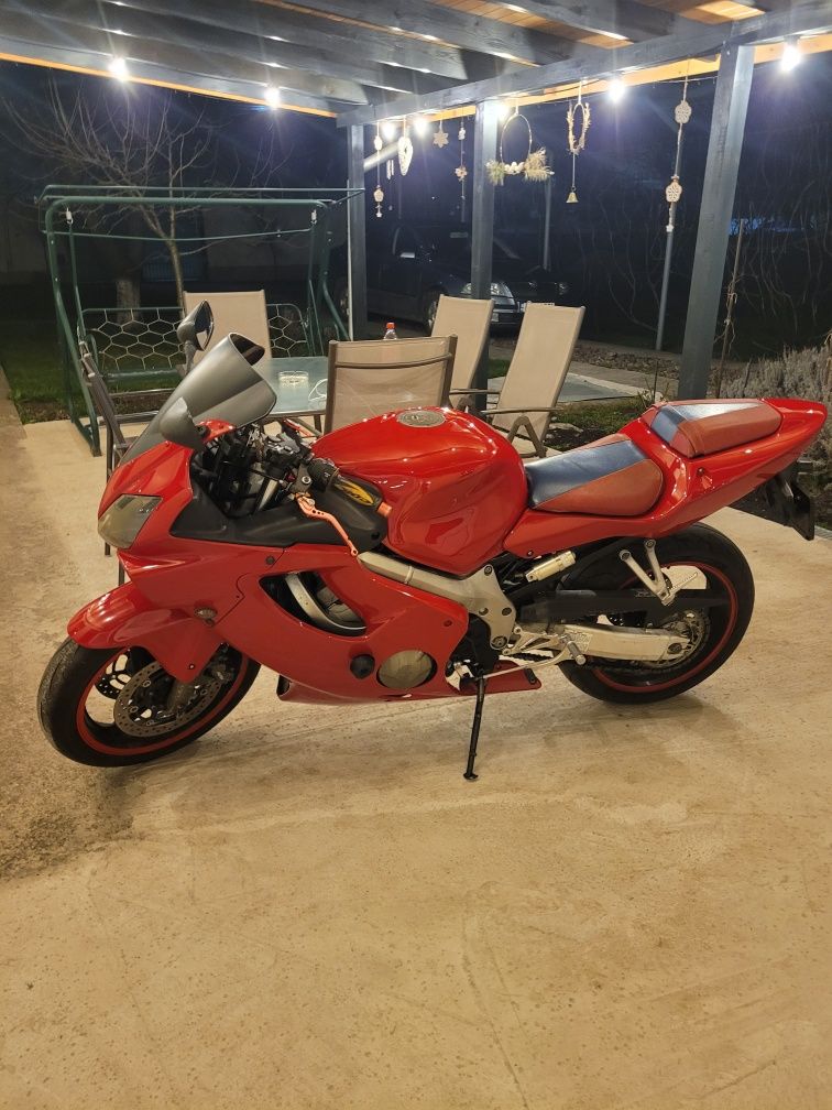 Honda CBR 600F4i Sport