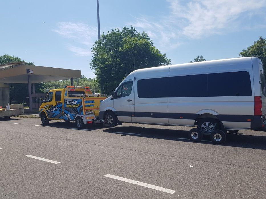 Zeu Tractari Auto Blocate ,Accidentate ,Non Stop