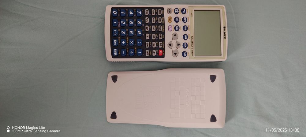 Calculator științific defect Sharp EL 9000