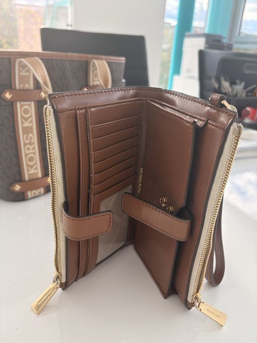 Vând portofel de damă Michael Kors original