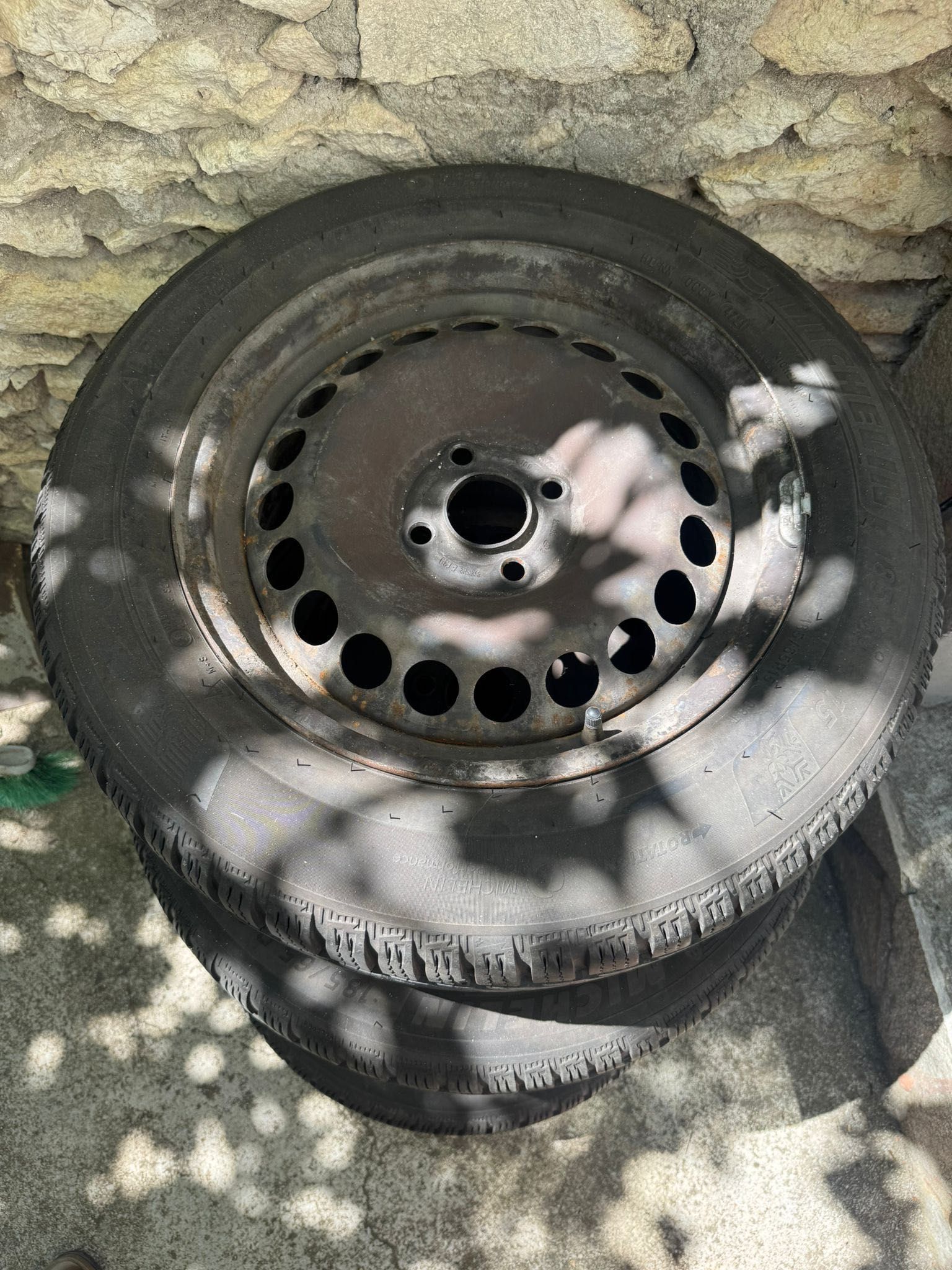 Гуми и джанти 185/65/15R ОПЕЛ