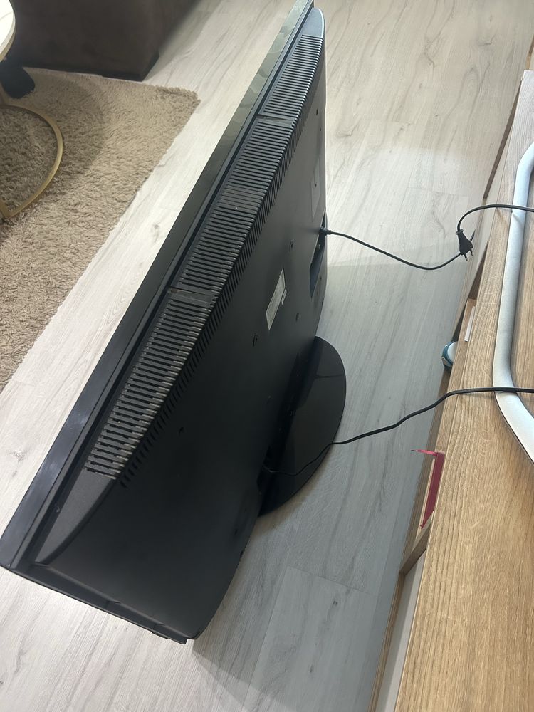 Телевизор GRUNDIG