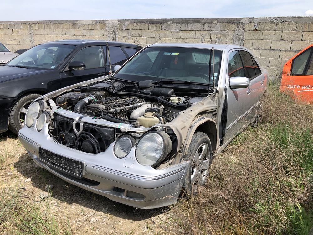 2000 Mercedes E320, W210-3,2-197h.p.