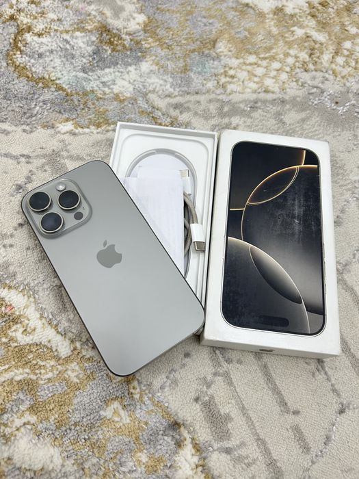 Продам айфон 16 про