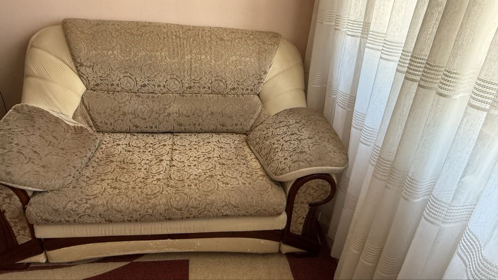 Продам диван ,кресло и софу