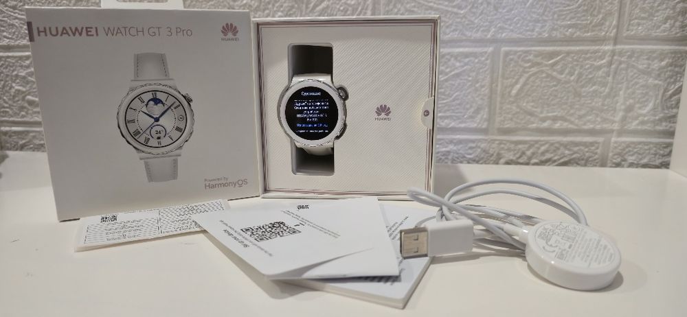 Huawei watch GT 3 pro ceramic