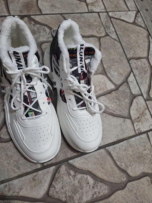 Мъжки маратонки зимни 44номер