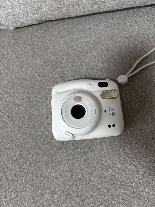 Fujifilm Instax Mini 11 Clay White