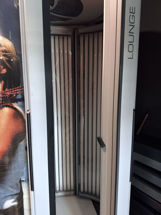 Aparat de bronzat Lounge