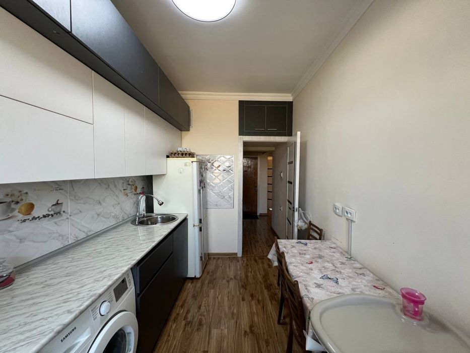 Продается 3-х комнатная квартира Дархан Тельмана Мирзоулугбек