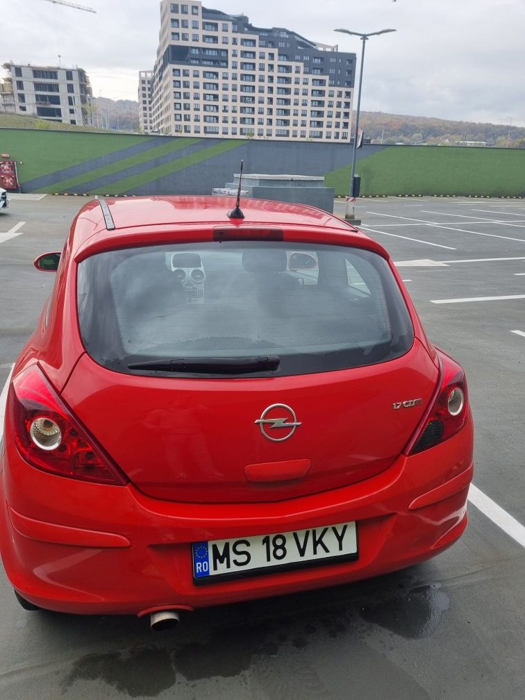 Vând Opel Corsa 1.7 Diesel CDTI 2008 125 CP