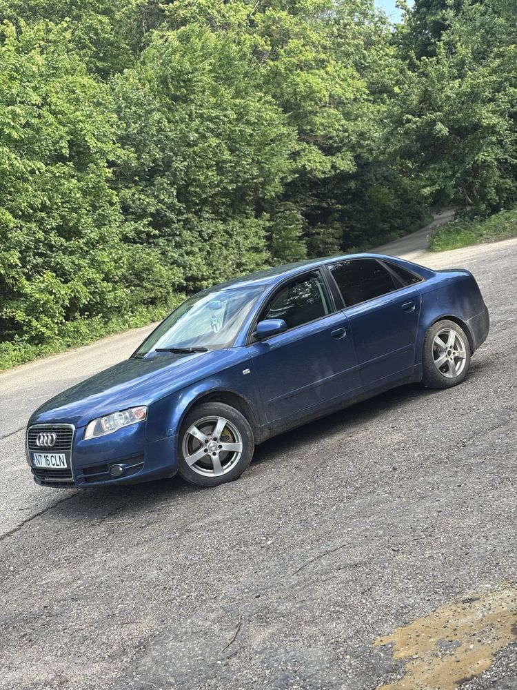 Audi A4 B7.