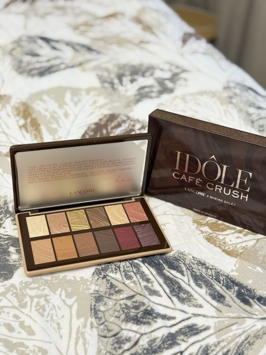 Нова луксозна палитра Lancome