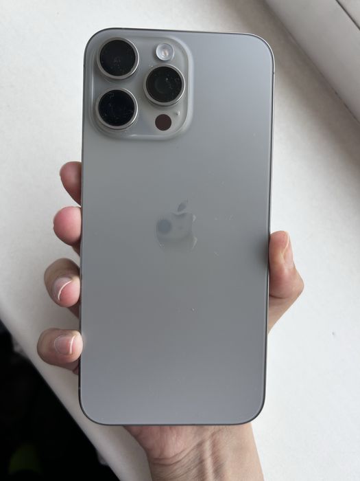 Айфон 15 pro max