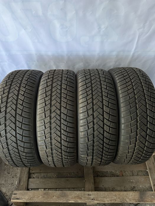 215/45/20 Vredesteint dot24