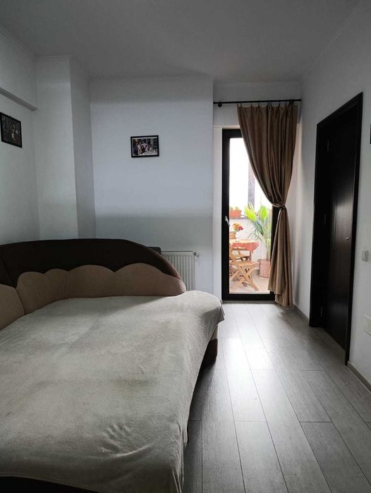 VAND Apartament 3 camere - Zona centrală
