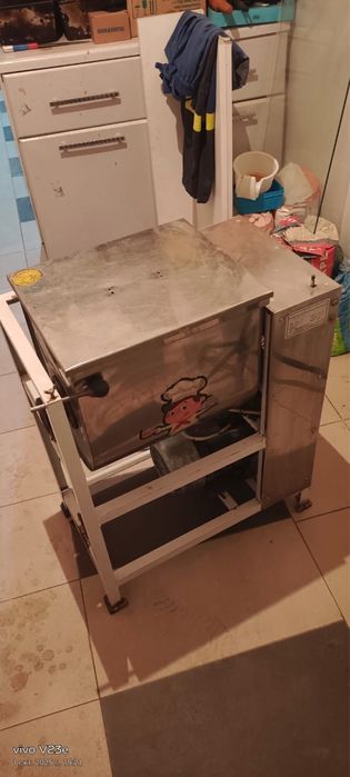 Тестомес бункерный бу