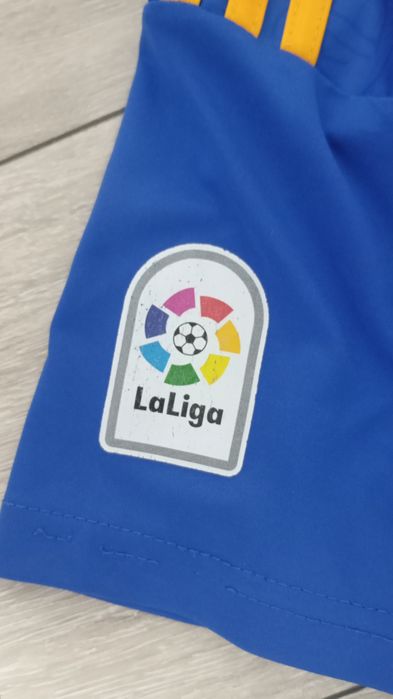 Tricou de fotbal pentru copii cu Real Madrid