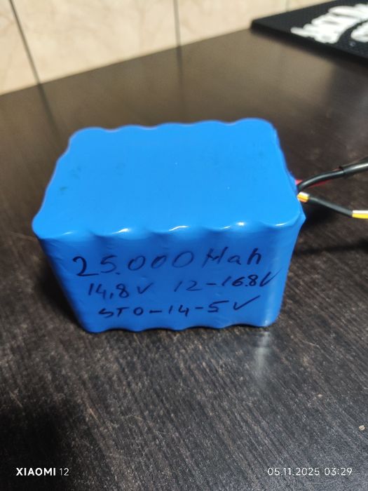 Bateriei litiu ion 4 s.