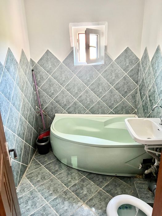 Apartament 3 camere, Ostroveni, bl. A