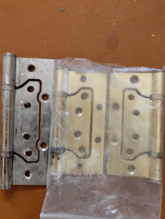 Петли дверные новые