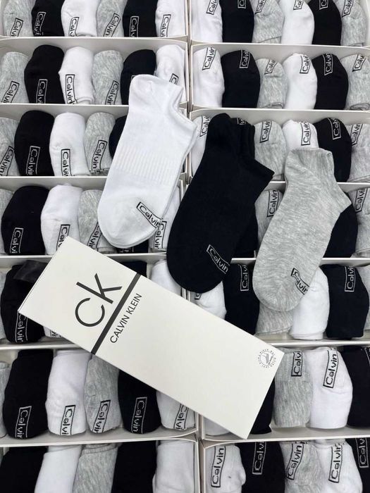 Sosete   scurte  snik   Premium TOMMY  NIKE  ADIDAS  ARMANI  GUCCI etc